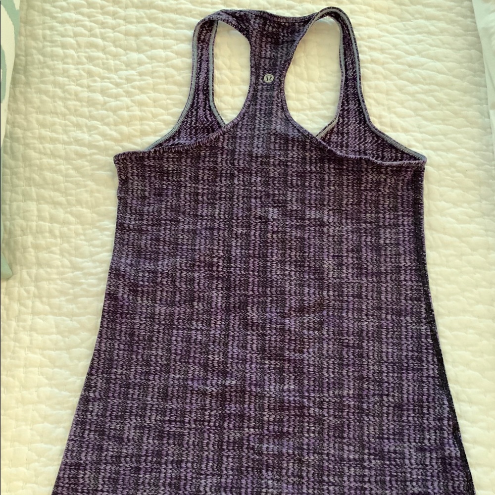 Lululemon tank